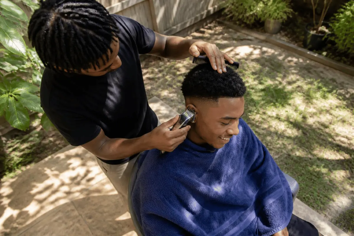 How to cut a drop fade friend practice backyard